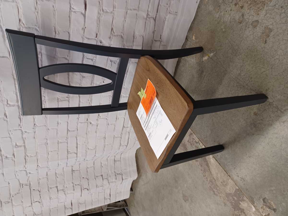 Landocken Side Chair - Gallery Image 8